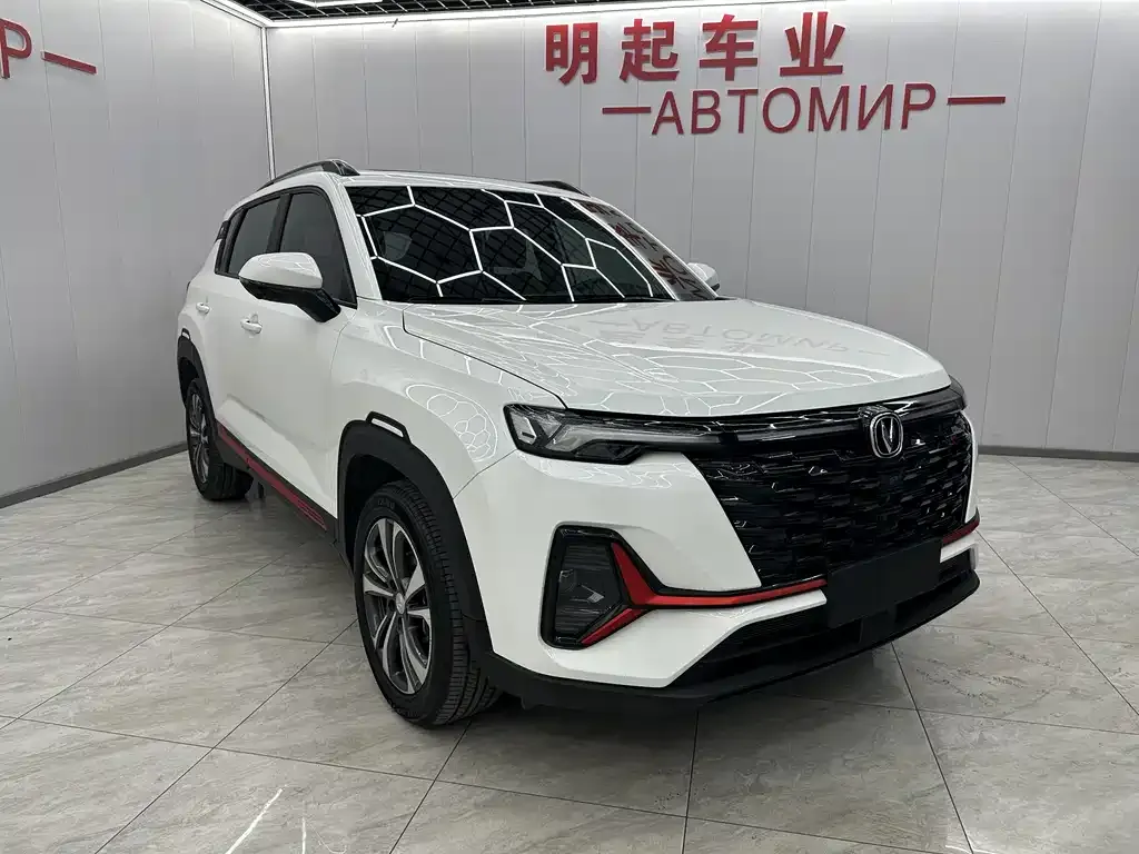Changan CS35PLUS — фото 4