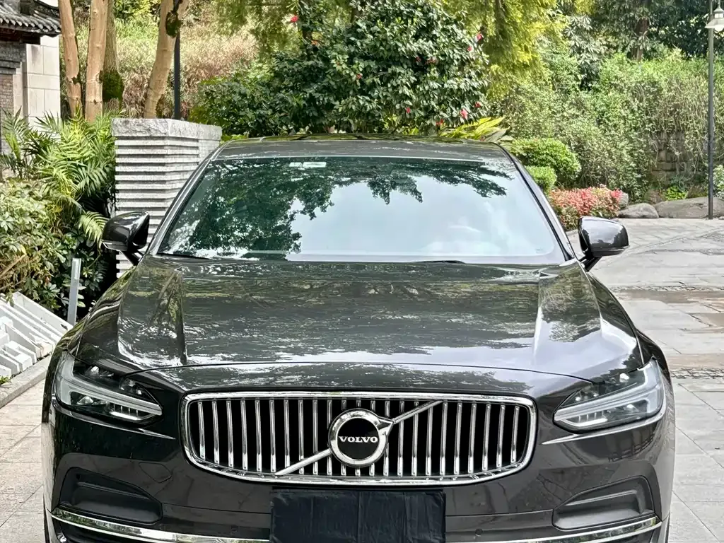 Volvo S90 — фото 8