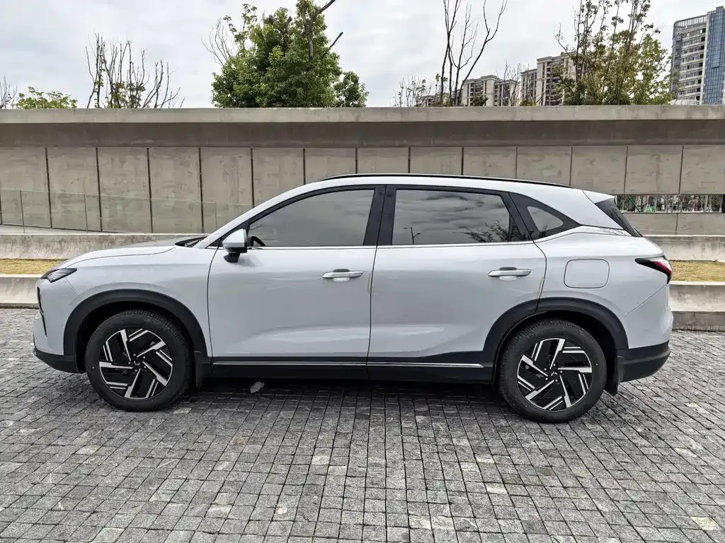 Wuling Xingguang S — фото 9