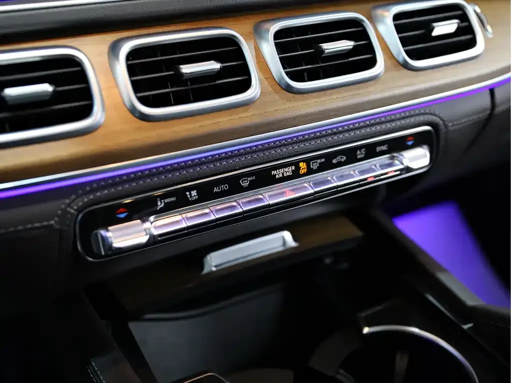 Mercedes-Benz GLS — фото 10