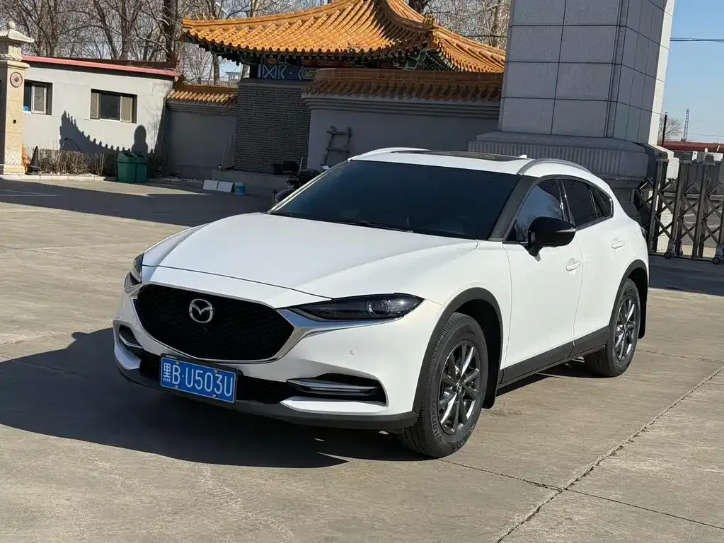 Mazda CX-4 — фото 1