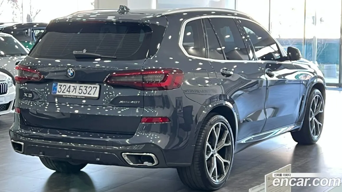 BMW X5 — фото 10