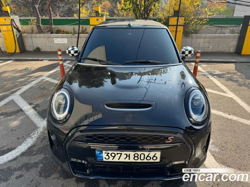 Mini Cooper Convertible — фото 10