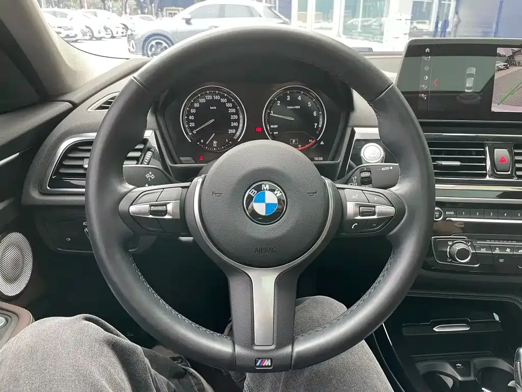 BMW 1 Series — фото 10