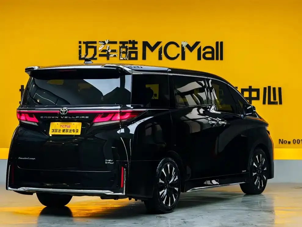 Toyota Vellfire — фото 3