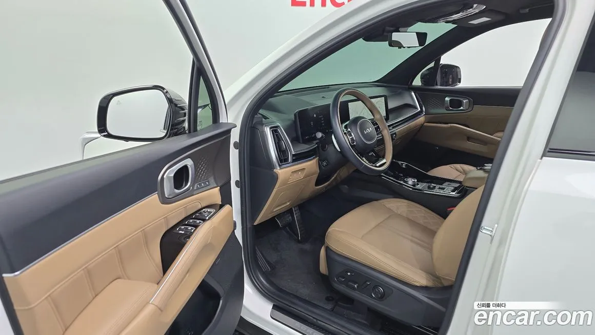 Kia Sorento — фото 10