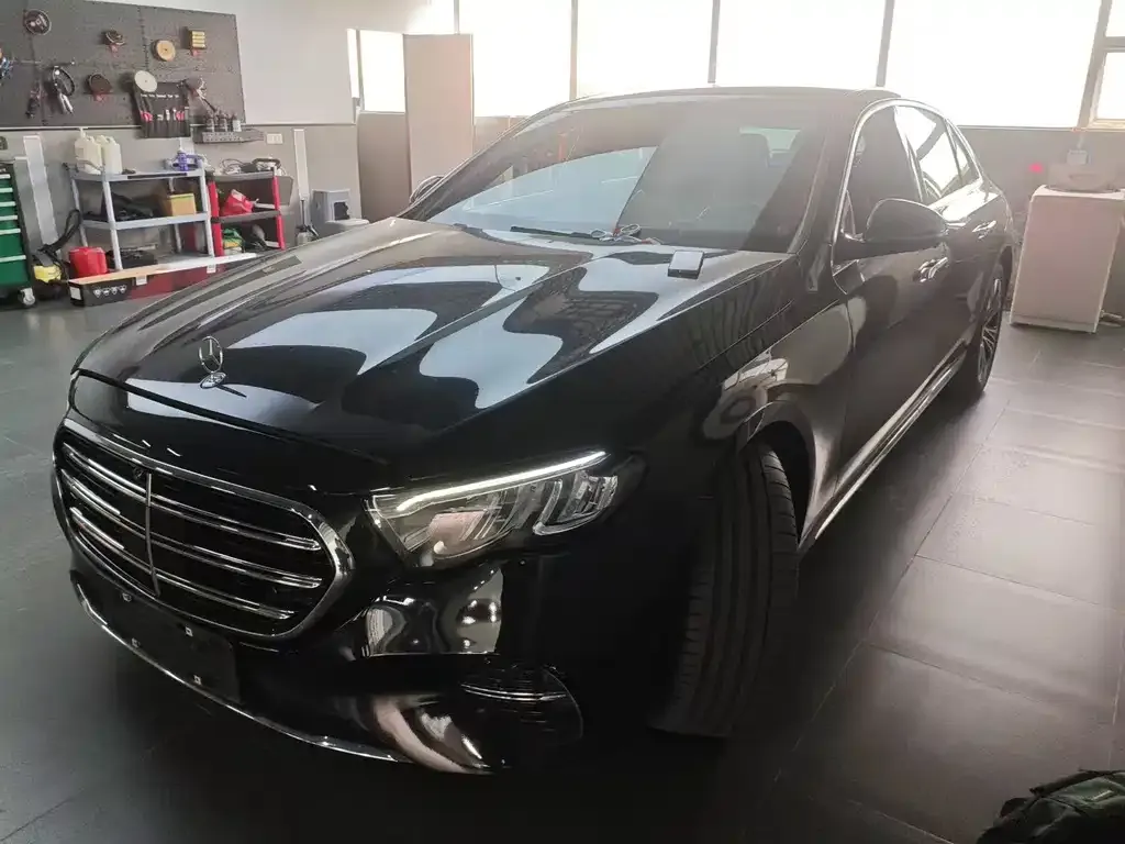 Mercedes-Benz E-Class New Energy — фото 1