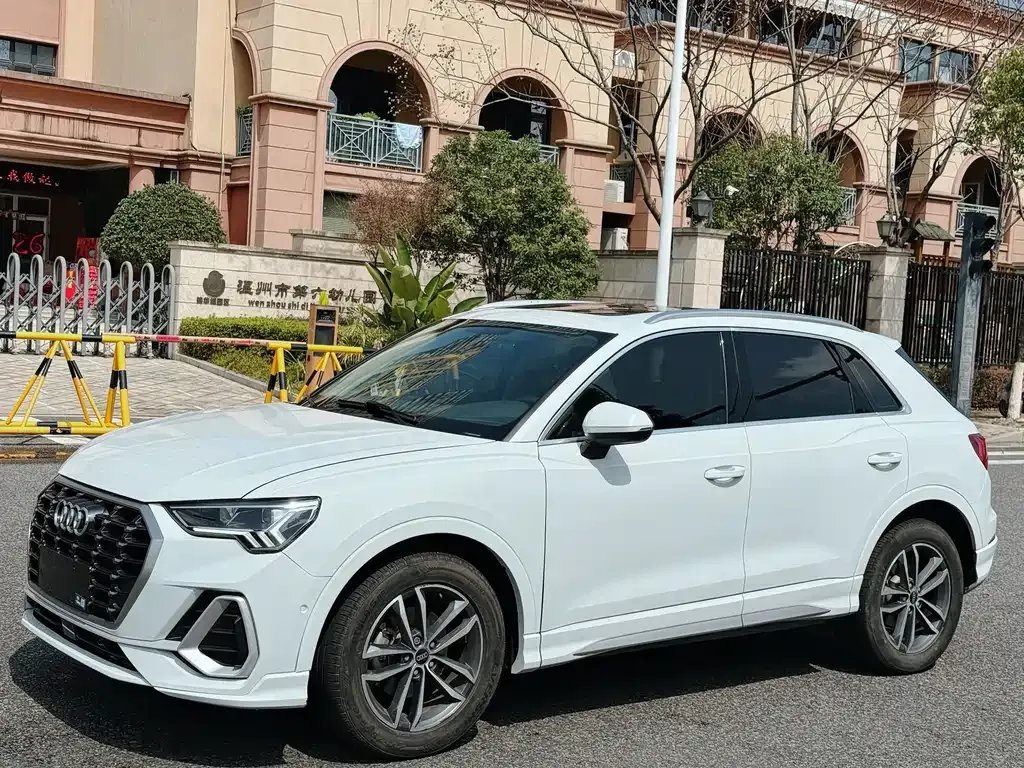 Audi Q3 — фото 2