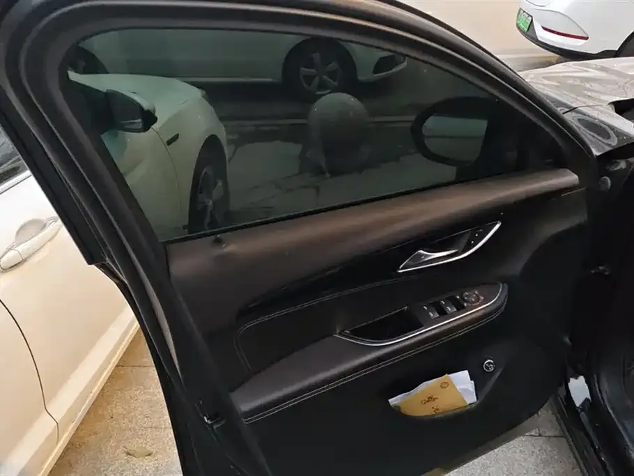 Buick Envision Plus — фото 3