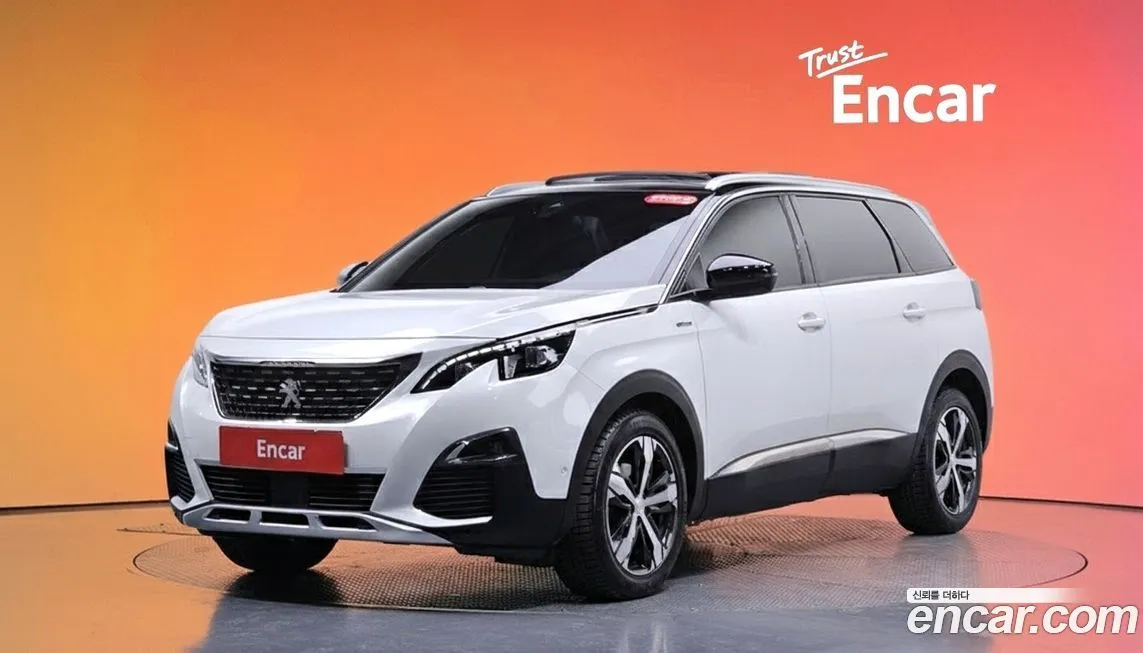 Peugeot 5008 — фото 1