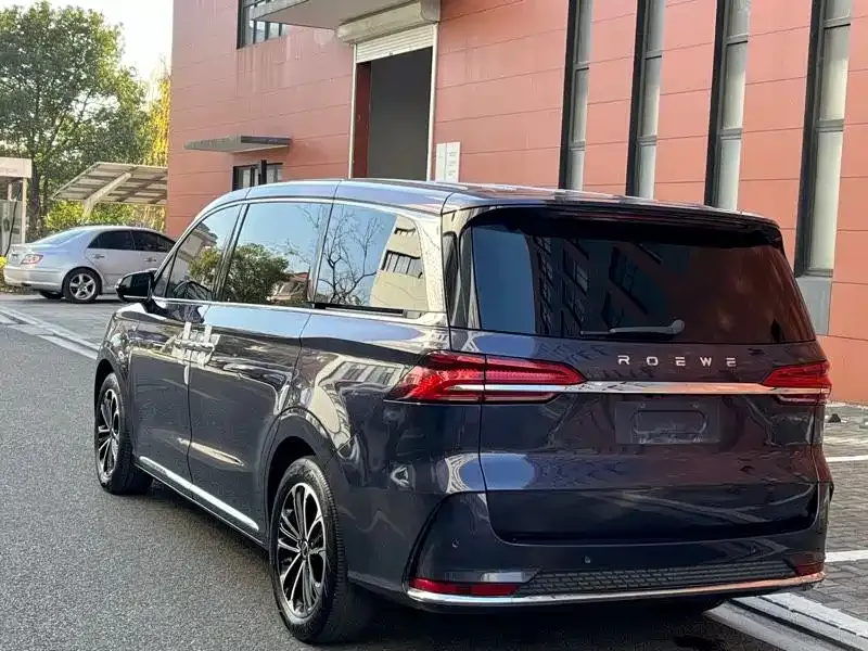 Roewe iMAX8 — фото 6