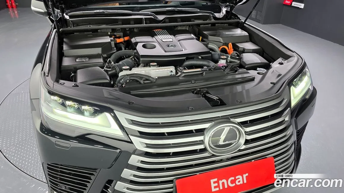 Lexus LX — фото 6