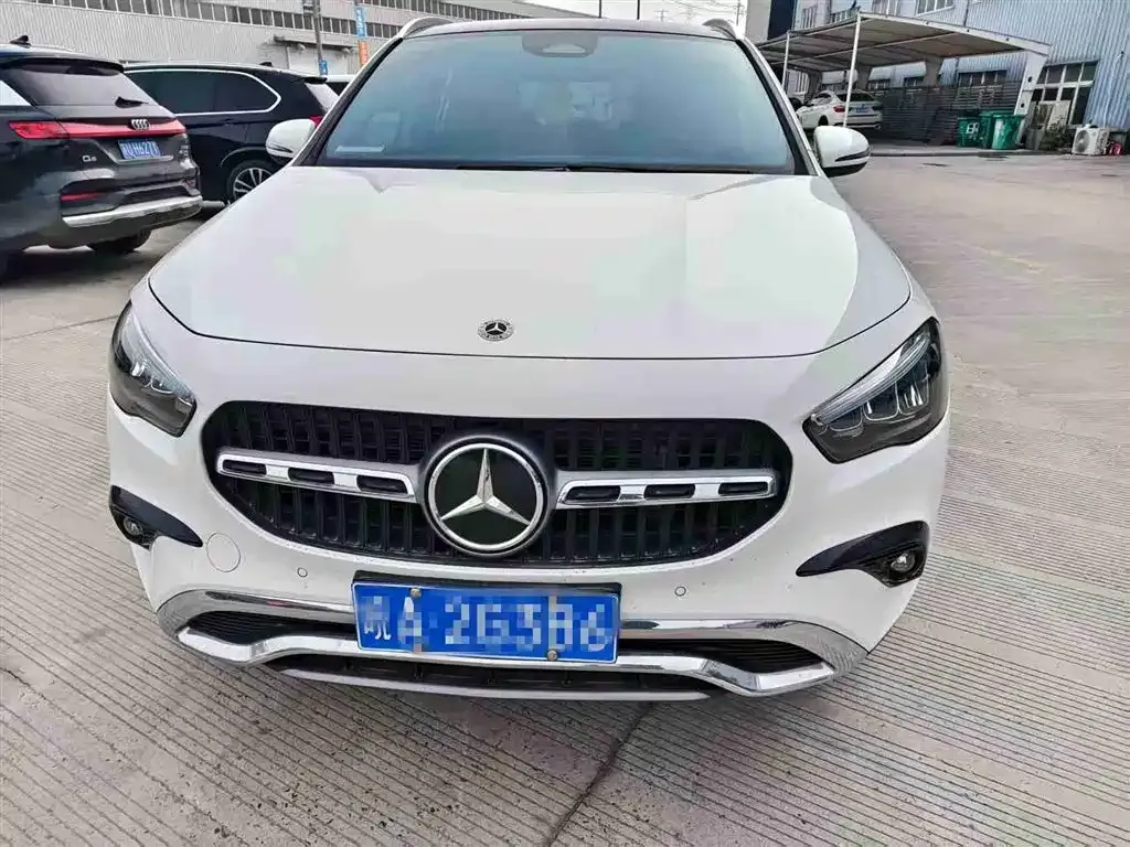 Mercedes-Benz GLA — фото 9