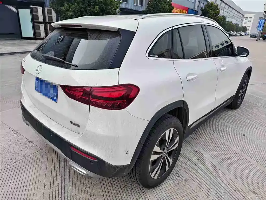 Mercedes-Benz GLA — фото 4
