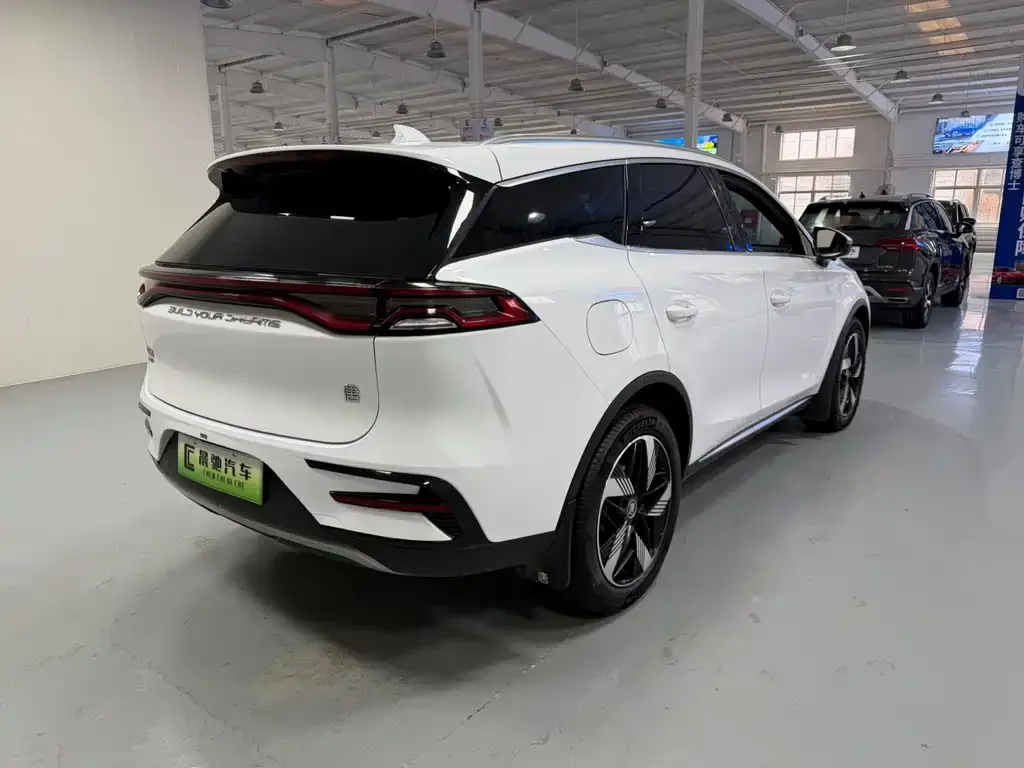 BYD Tang New Energy — фото 6