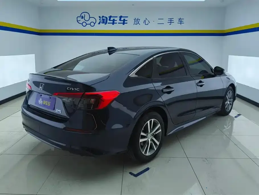 Honda Civic — фото 6