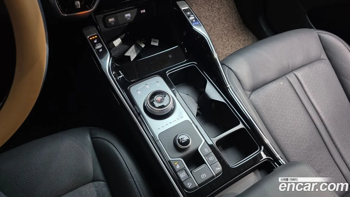 Kia Sorento — фото 10
