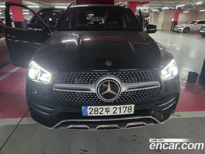 Mercedes-Benz GLE-Class — фото 1