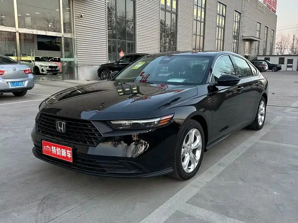 Honda Accord — фото 2