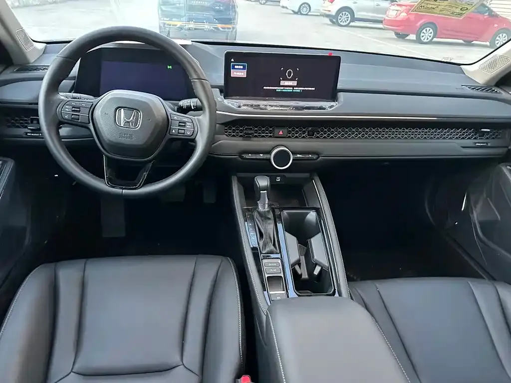 Honda Accord — фото 3