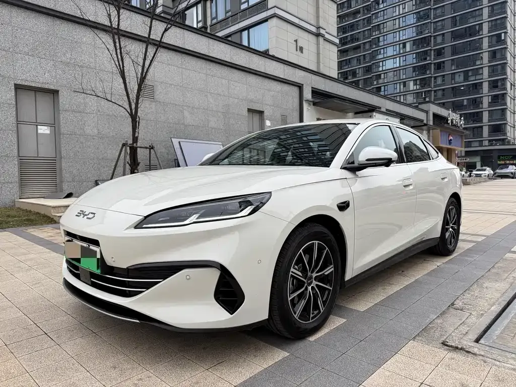 BYD Seal 06 — фото 1