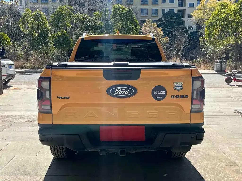 Ford Ranger — фото 10