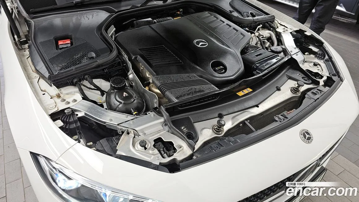 Mercedes-Benz CLS-Class — фото 10