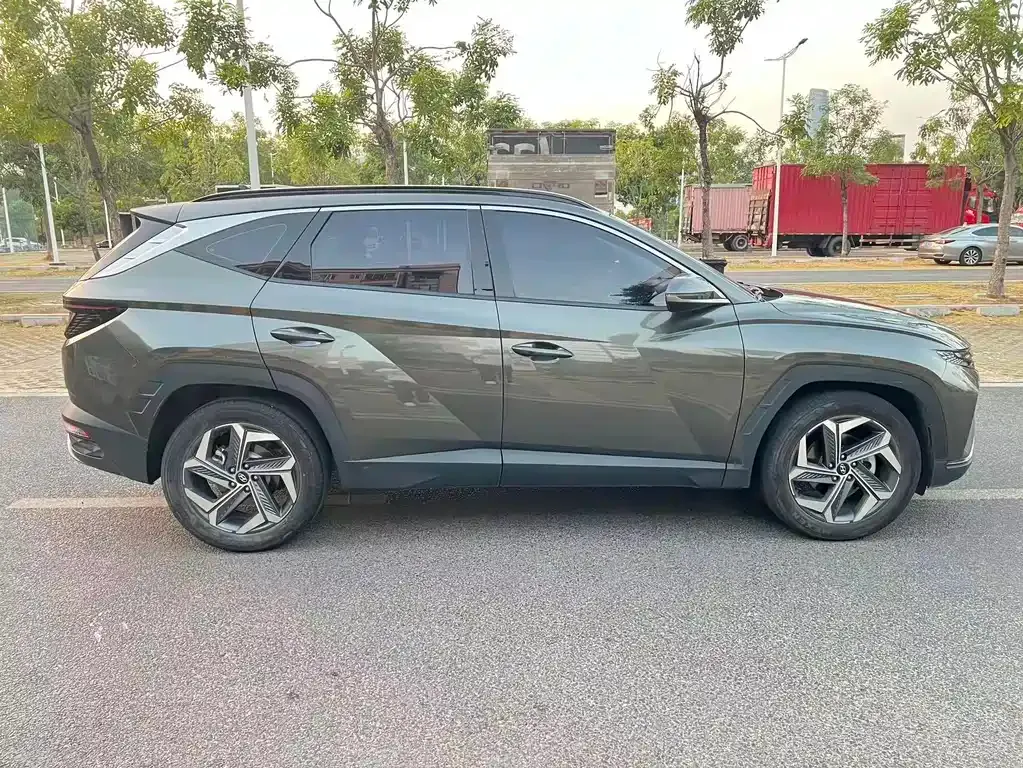 Hyundai Tucson — фото 8