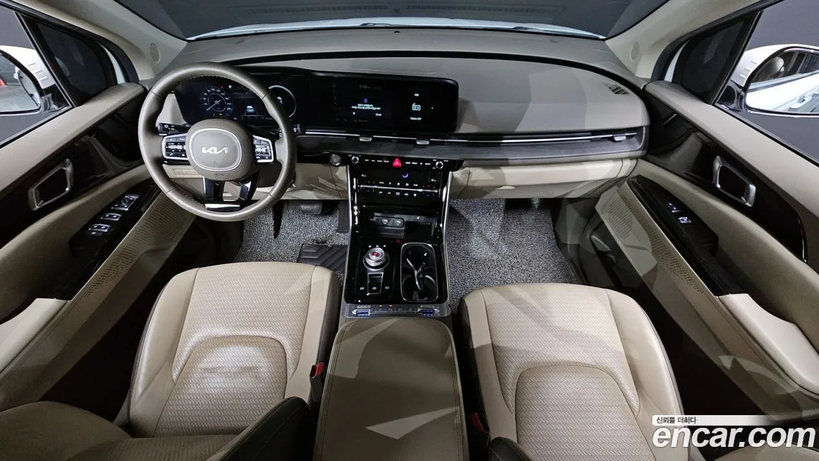Kia Carnival — фото 4
