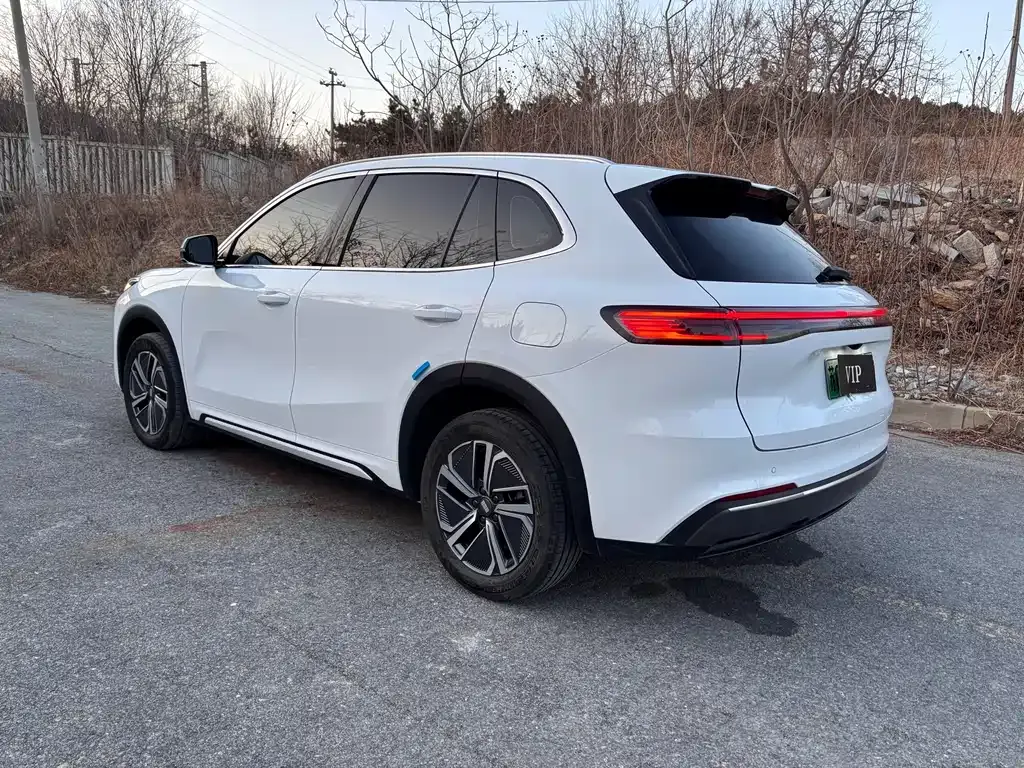 Geely Galaxy Xingjian 7 — фото 10