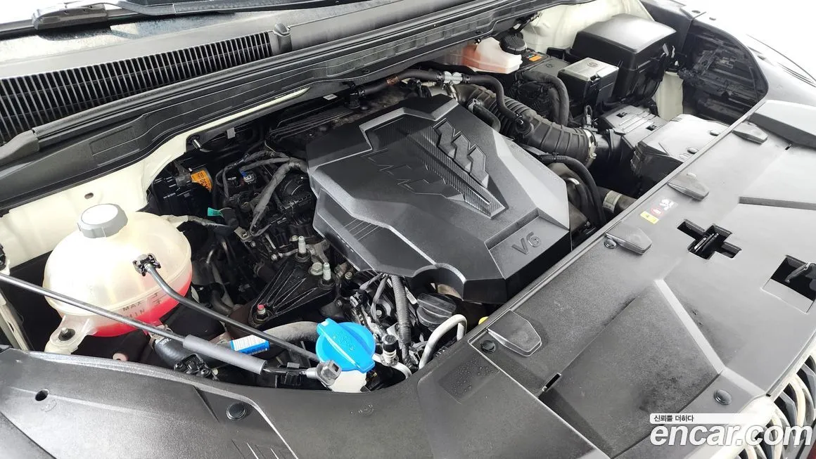Kia Carnival — фото 10
