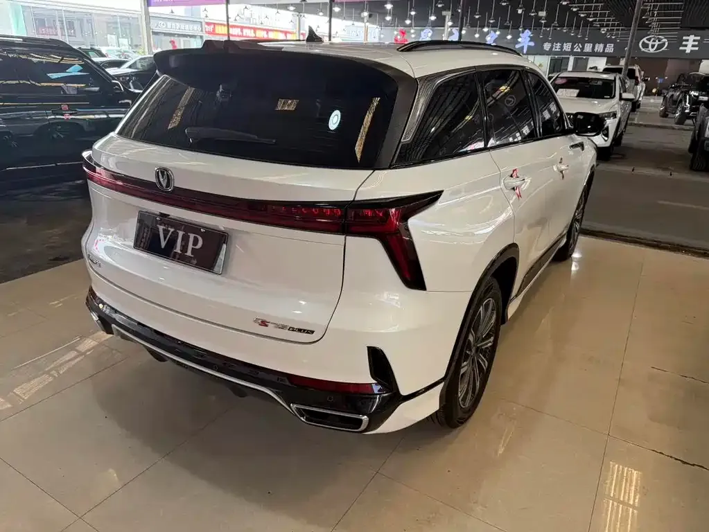 Changan CS75PLUS — фото 7