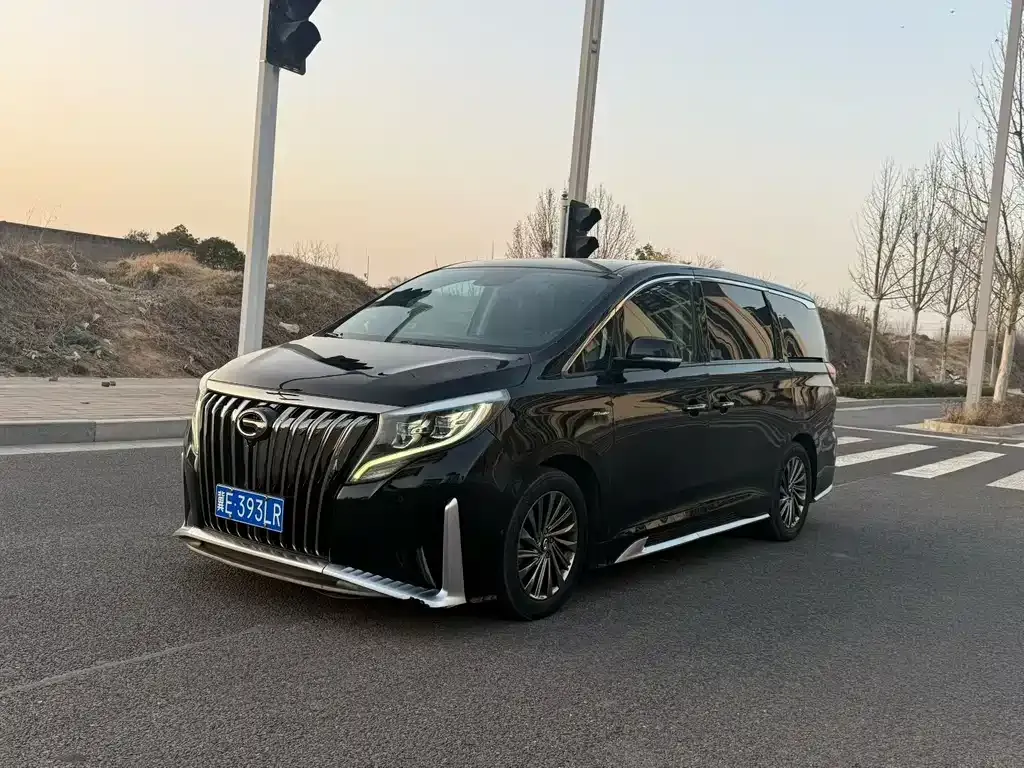 GAC Motor Trumpchi M8 — фото 1