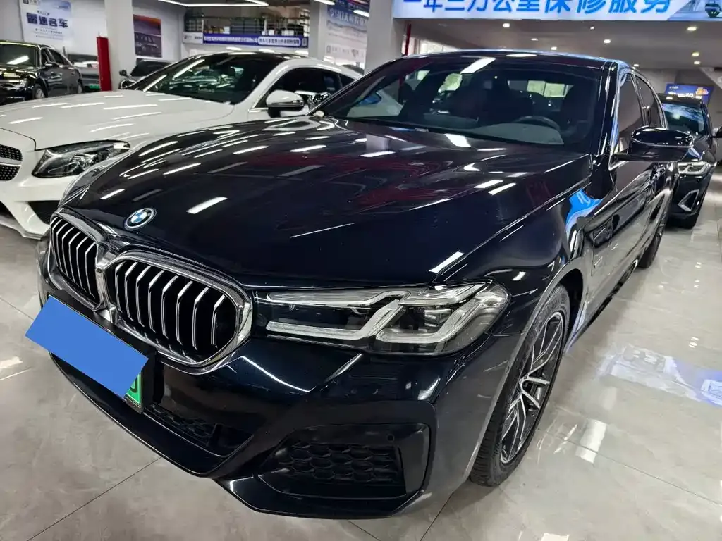 BMW 5 Series New Energy — фото 1