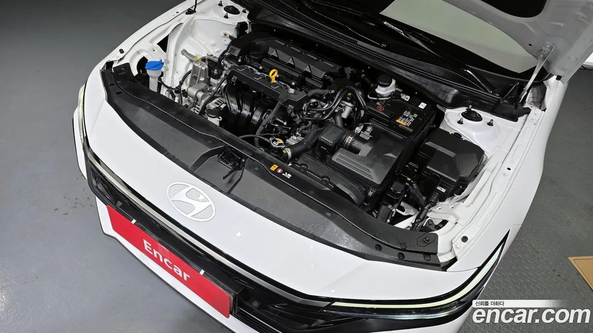 Hyundai AVANTE — фото 4