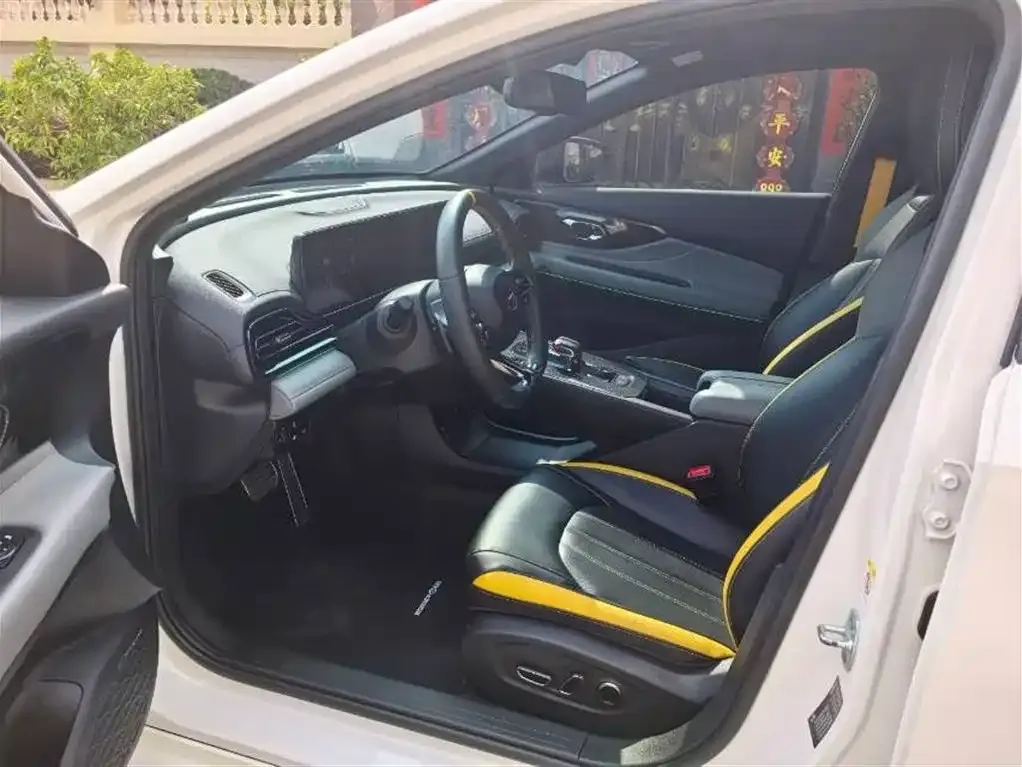 GAC Motor Shadow Leopard — фото 7