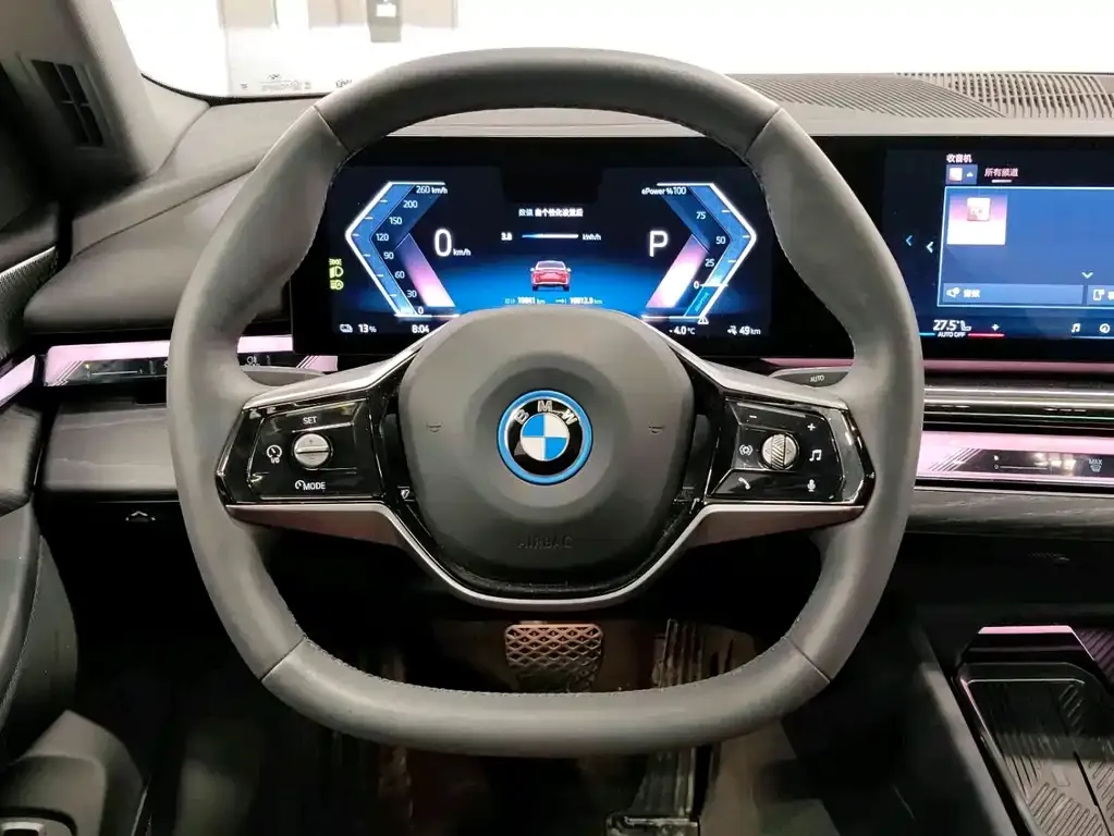 BMW i5 — фото 10