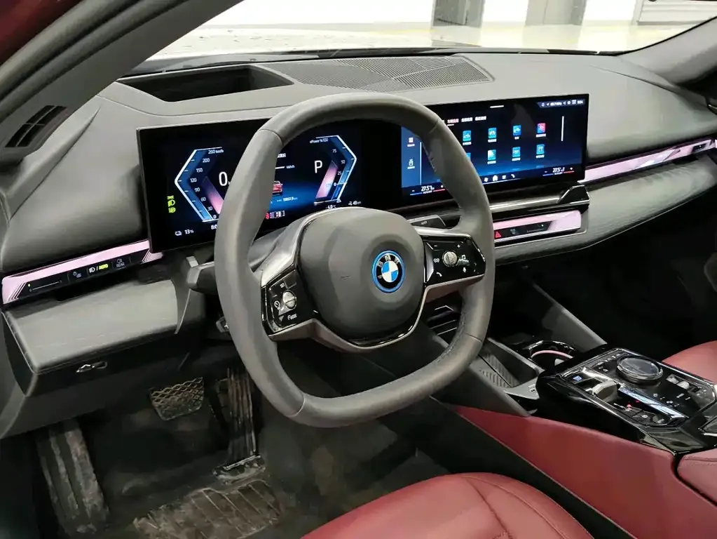 BMW i5 — фото 9