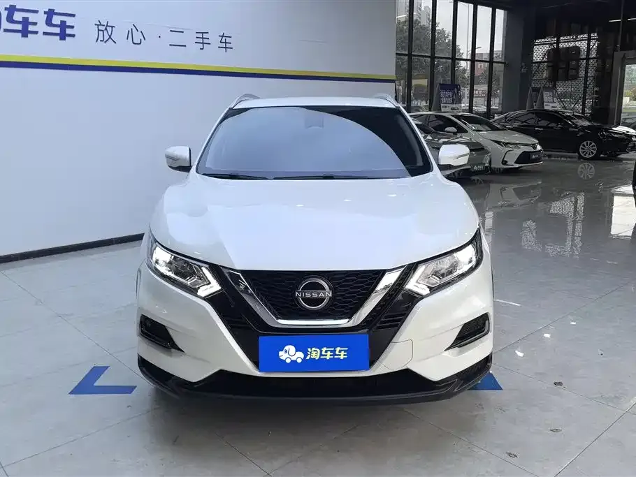 Nissan Qashqai — фото 9