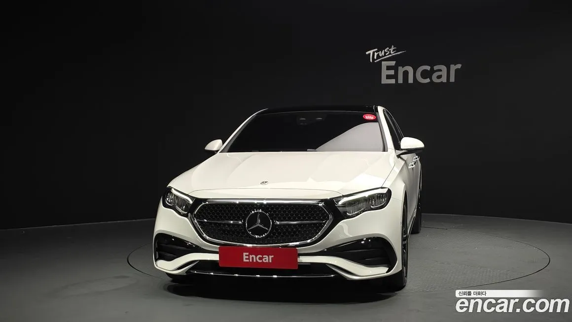 Mercedes-Benz E-Class — фото 2