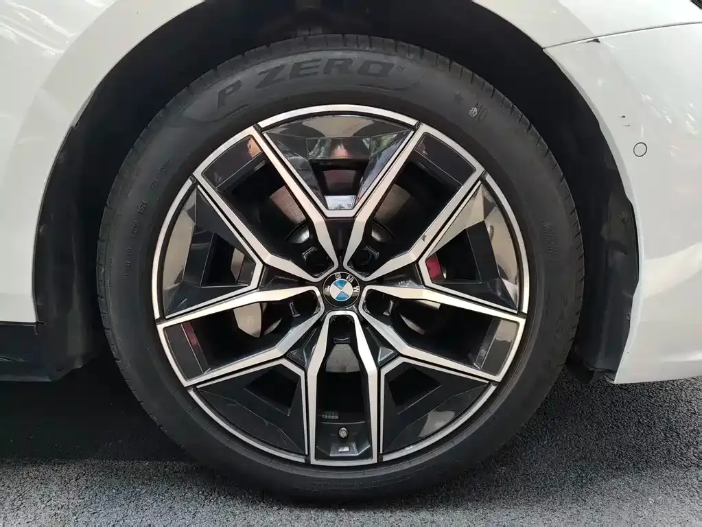 BMW 5 Series (Import) — фото 10