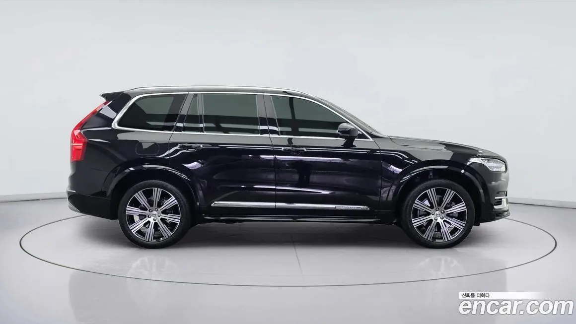 Volvo XC90 — фото 9