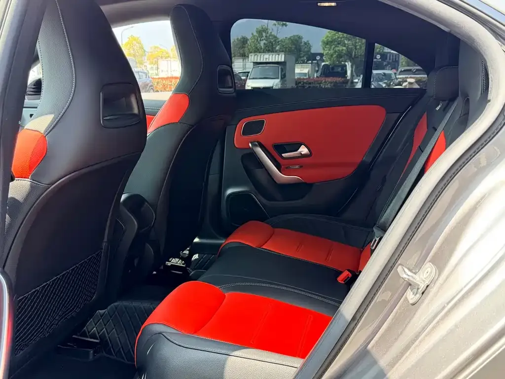 Mercedes-Benz CLA AMG — фото 4
