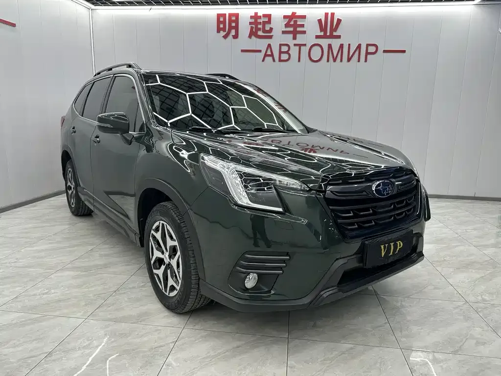 Subaru Forester — фото 10