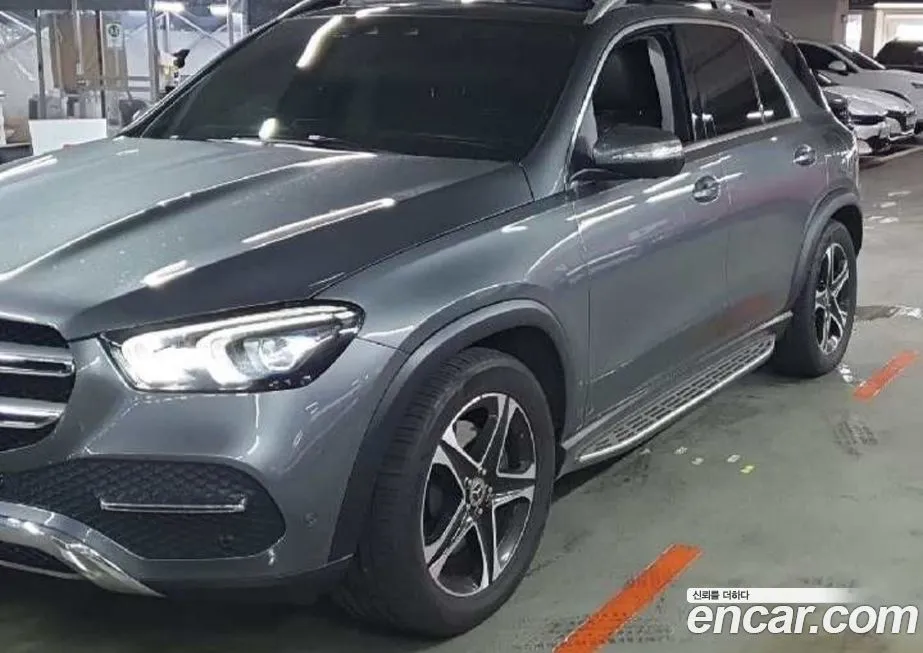 Mercedes-Benz GLE-Class — фото 4