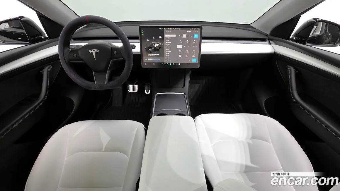 Tesla Model Y — фото 6