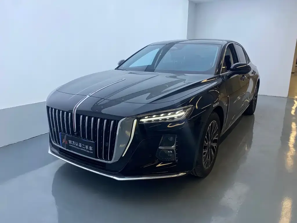 Hongqi H5 — фото 1