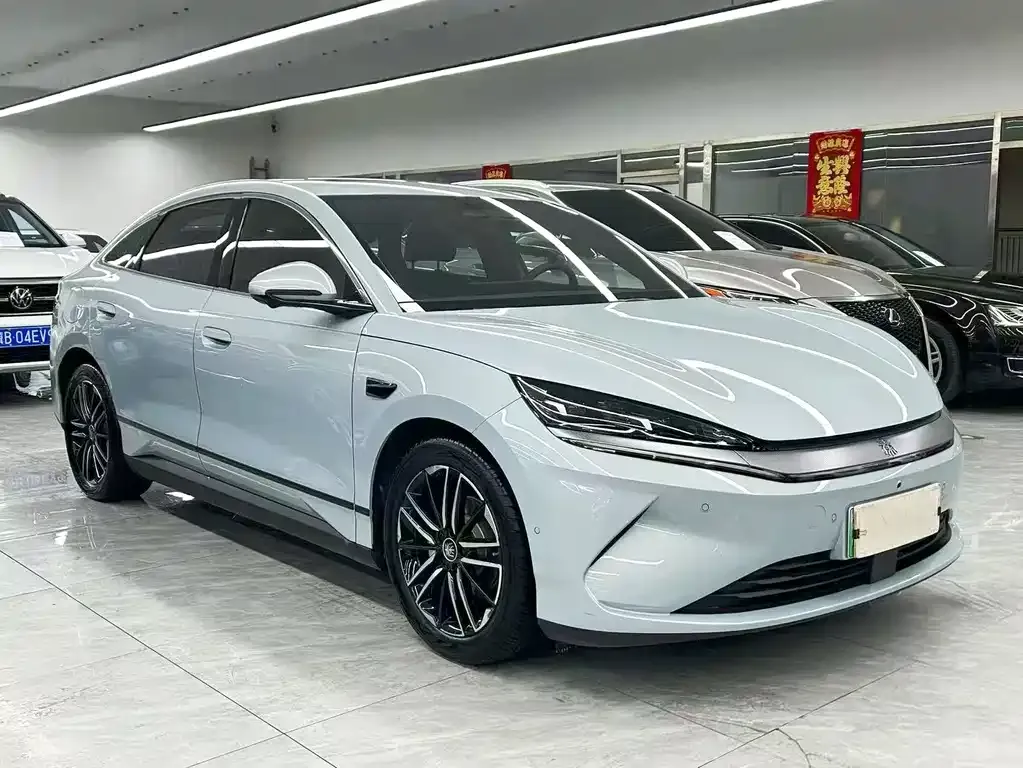 BYD Qin L — фото 3