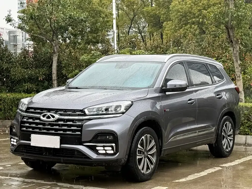 Chery Tiggo 8 — фото 1