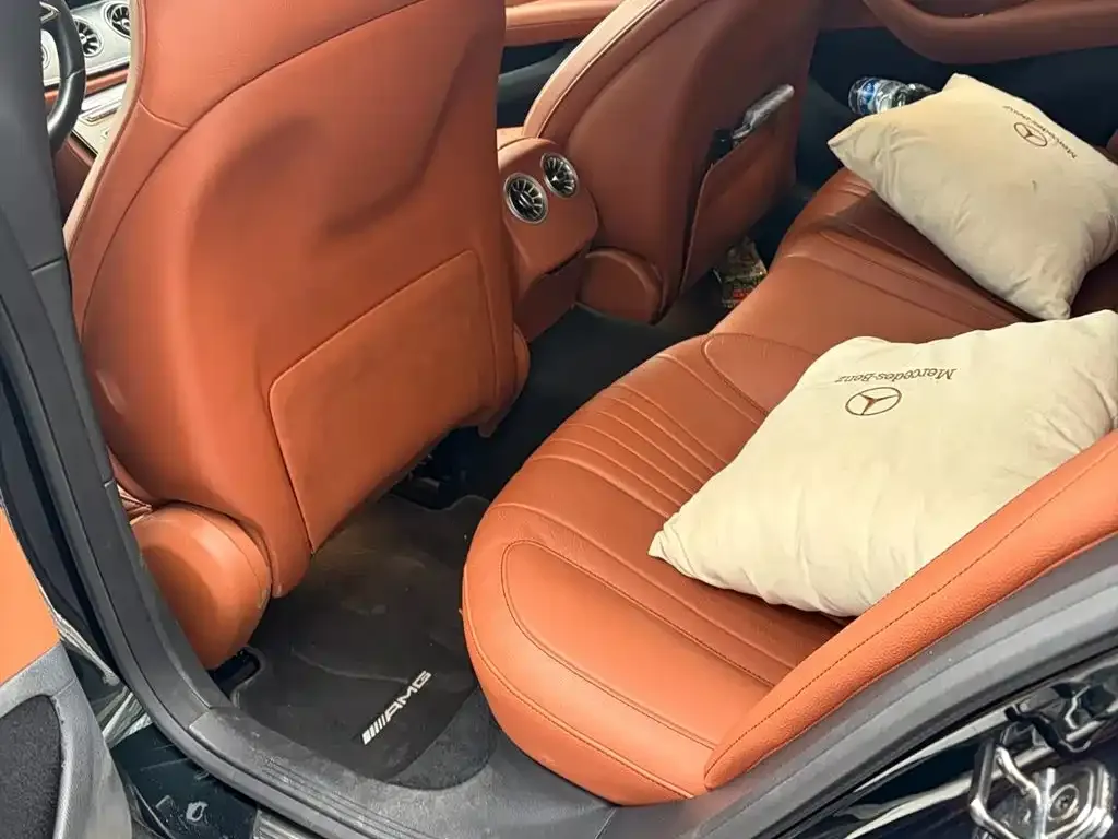 Mercedes-Benz CLS — фото 2